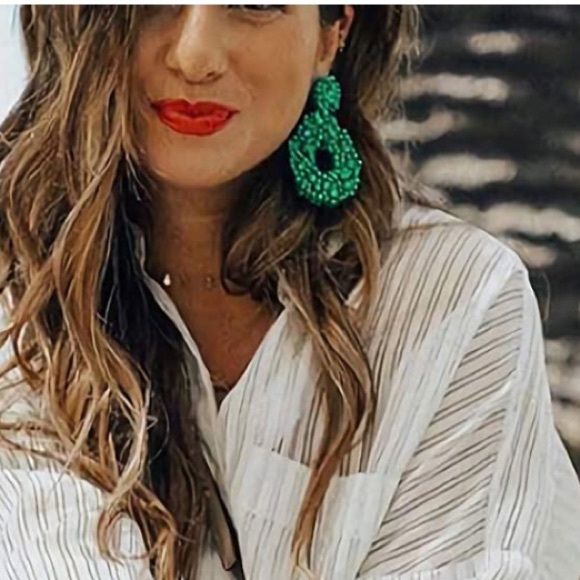 Green Beaded Earrings - Picture 4 of 8